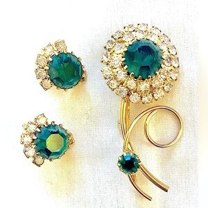 Vintage Flower Brooch and Earrings withh Emerald Rhinestones.